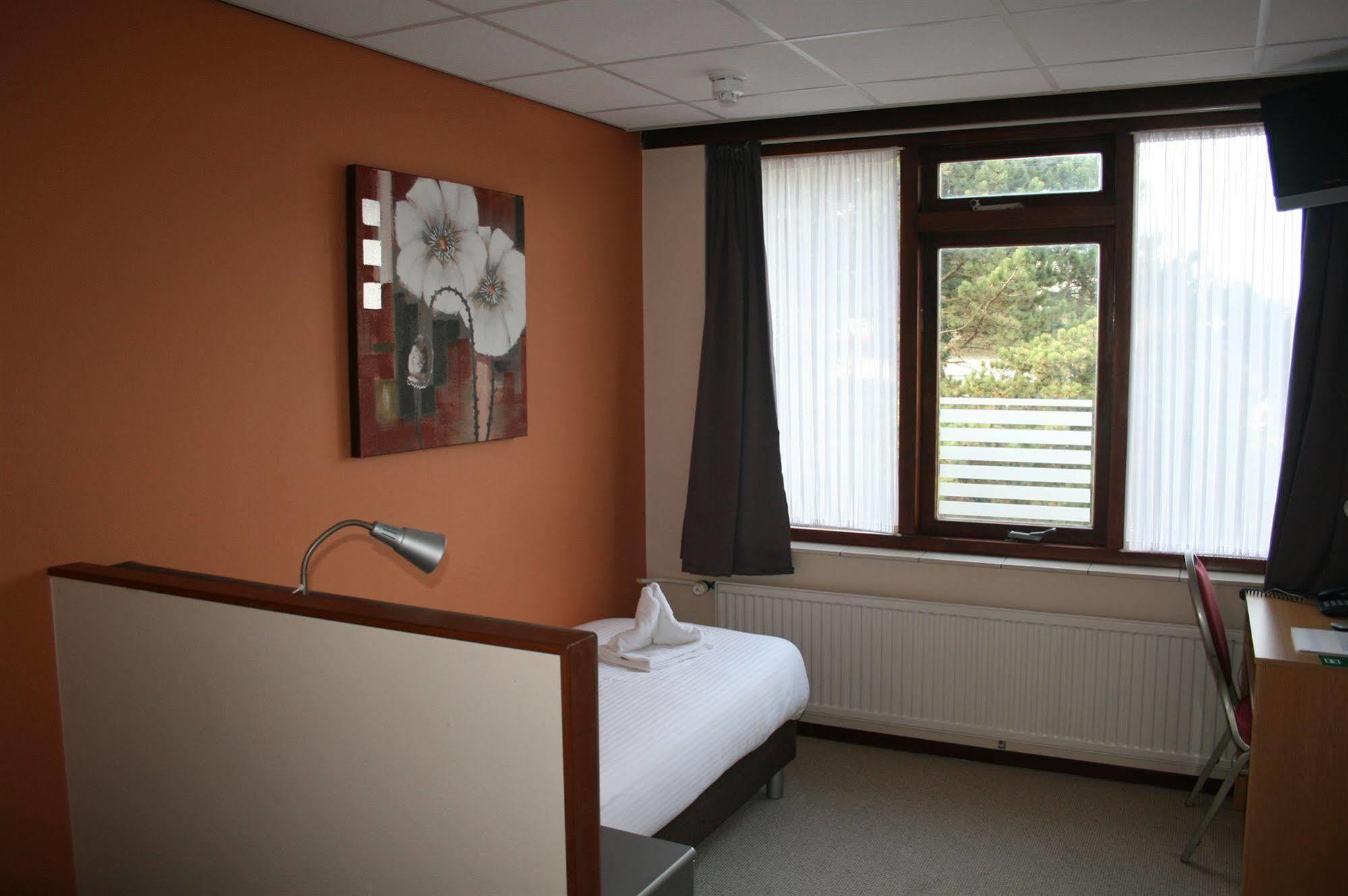 Zorn Duinlust Hotel 3*