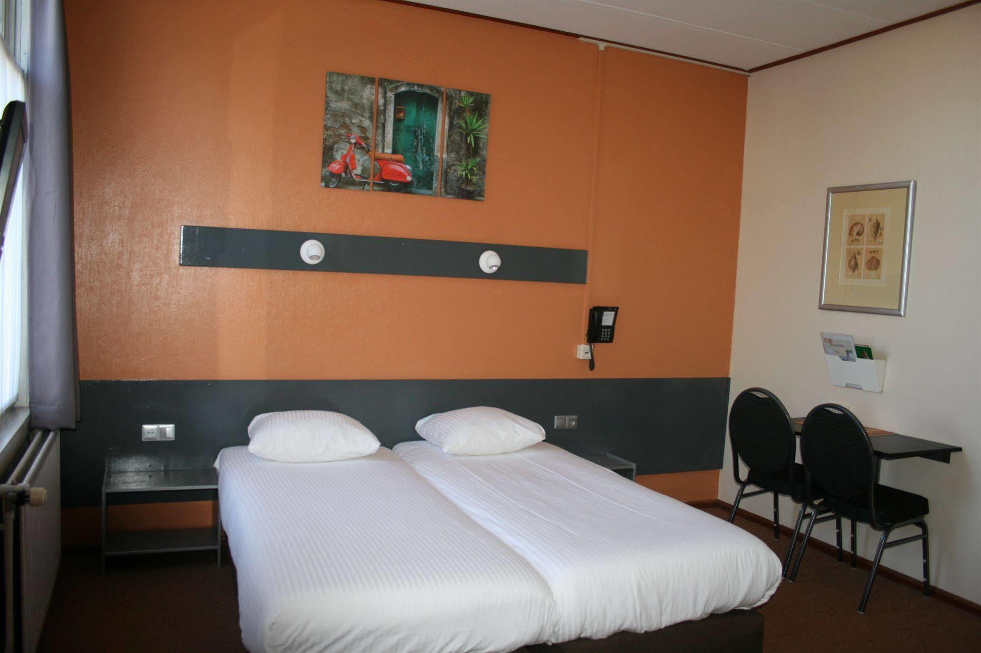 Zorn Duinlust Hotel 3*